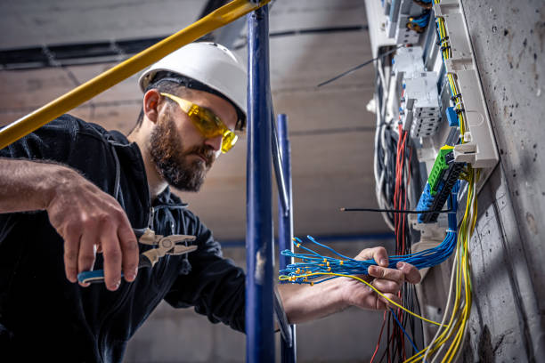 Best Affordable Emergency Electrician  in Fort Washington, PA